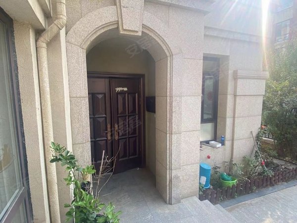 大连甘井子泉水金地檀溪金地檀溪 3室2厅4卫出租房源真实图片