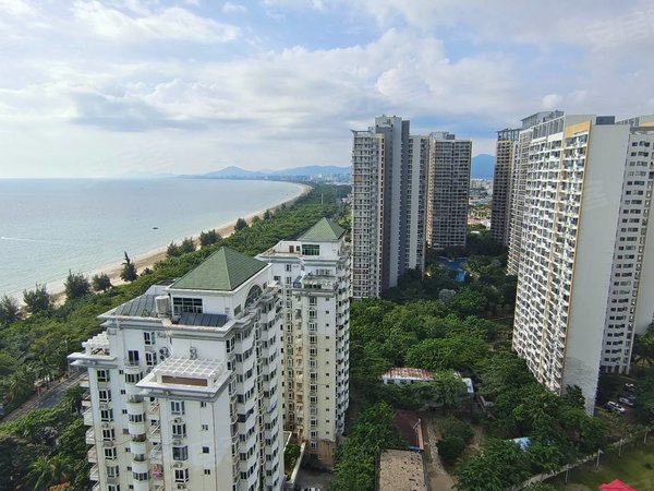 三亚天涯三亚湾兰海花园(二期)三亚湾兰海花园 一室 双床 可短租阳台