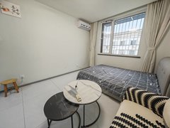 秦皇岛海港道南海安里南向一室一厅精装修月付1000出租房源真实图片