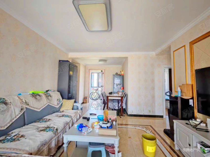 和顺家园(三区) 高楼层采光充足 南向采光好 刚需两居 满二