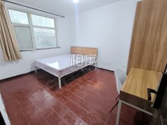 北京丰台新发地花乡 天伦锦城 主卧出租 三家合租 有电梯 房子干净出租房源真实图片