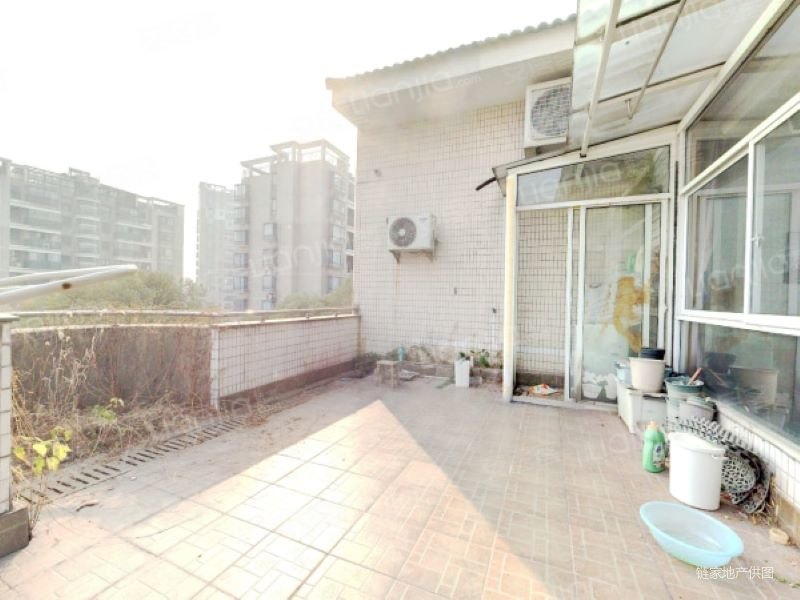 之江公寓(公寓住宅)3室2厅2卫103.44㎡南北490万