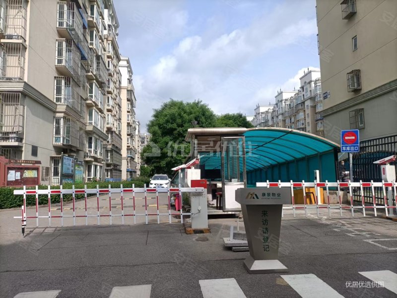 珠江丽景家园2室1厅1卫76.3㎡南245万