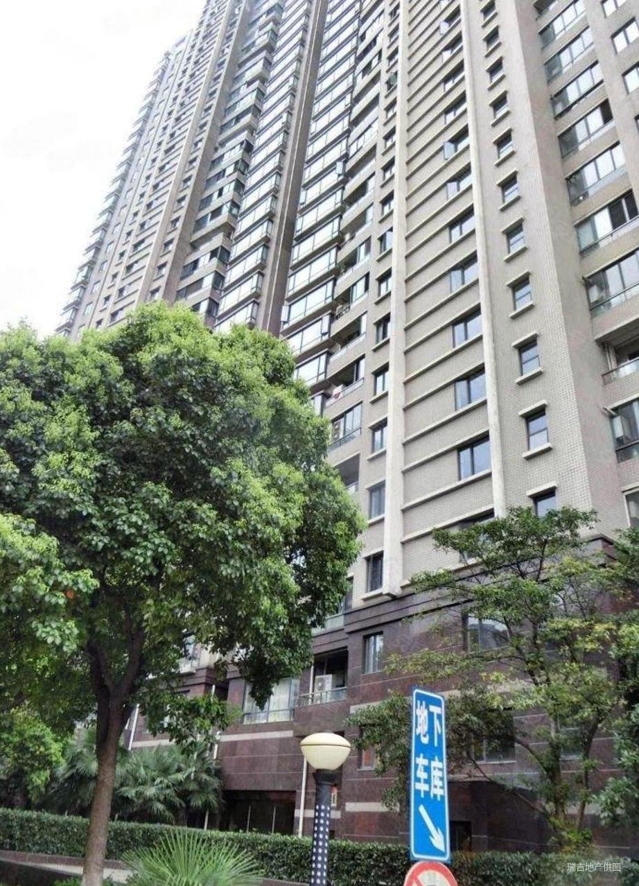 上海房产网>上海二手房>长宁二手房>天山二手房>虹桥华庭>