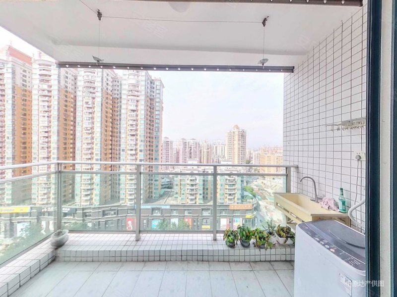 金碧花园三期2房出售看房方便小区管理居住舒适配套完善