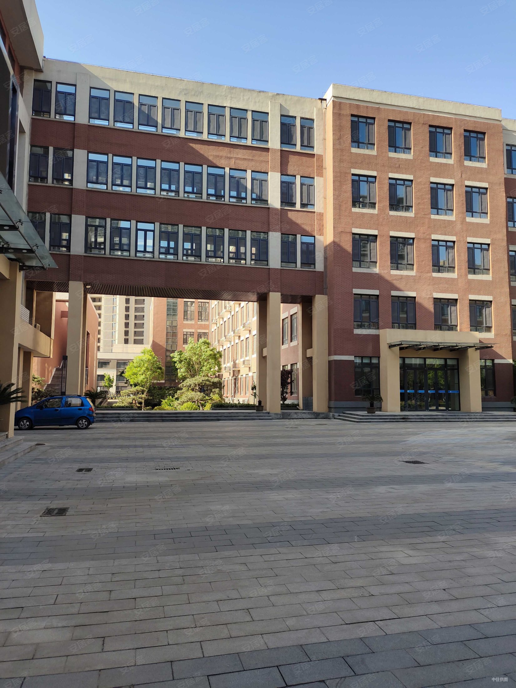 加州东部世界城|虞山大道3室2厅2卫110.