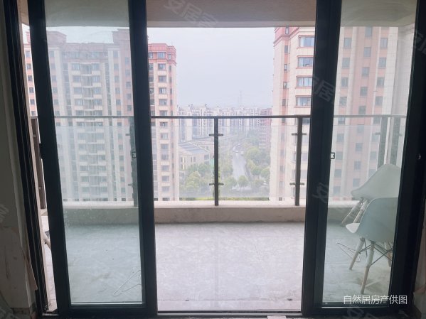 齐武路 附近 三房两卫毛坯 楼层好采光佳 业主急售,武夷名仕园二手房