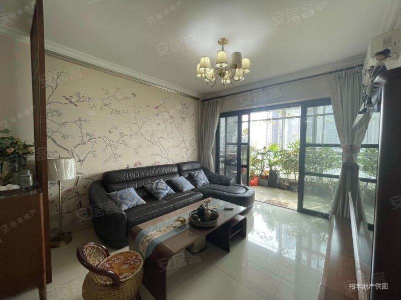 商圈成熟 刚需小三居,云裳丽影二手房,450万,3室1厅,0卫,102平米-广州