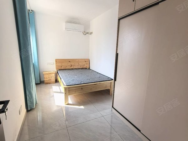 金华武义县武义城东程王佳苑二区出租：程王佳苑4室2厅1厨2卫，精装修，拎包入住，随时看房出租房源真实图片