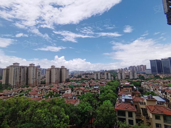 深圳龙岗万科城万科城7月3日推荐房源 万科城逸湖居大三房出租 看房有