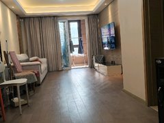 上海浦东惠南远洋万和四季 3室2厅1卫出租房源真实图片