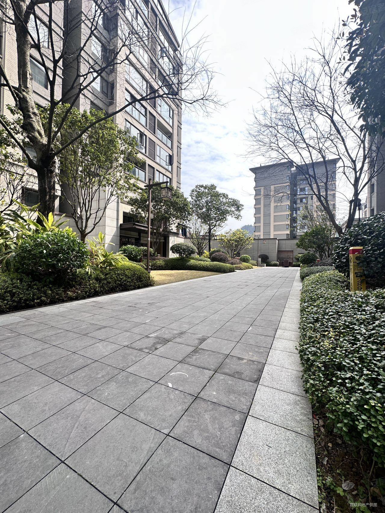 兴进漓江郡府丹桂府