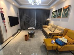 温州龙湾滨海顶配家具一应俱全,带车位,110平大三房1850一个月带车位出租房源真实图片