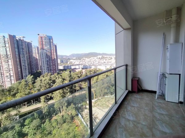 昆明盘龙茨坝鑫益龙江雅苑可短租 无中介 近地铁 天宇澜山 瀑布公园