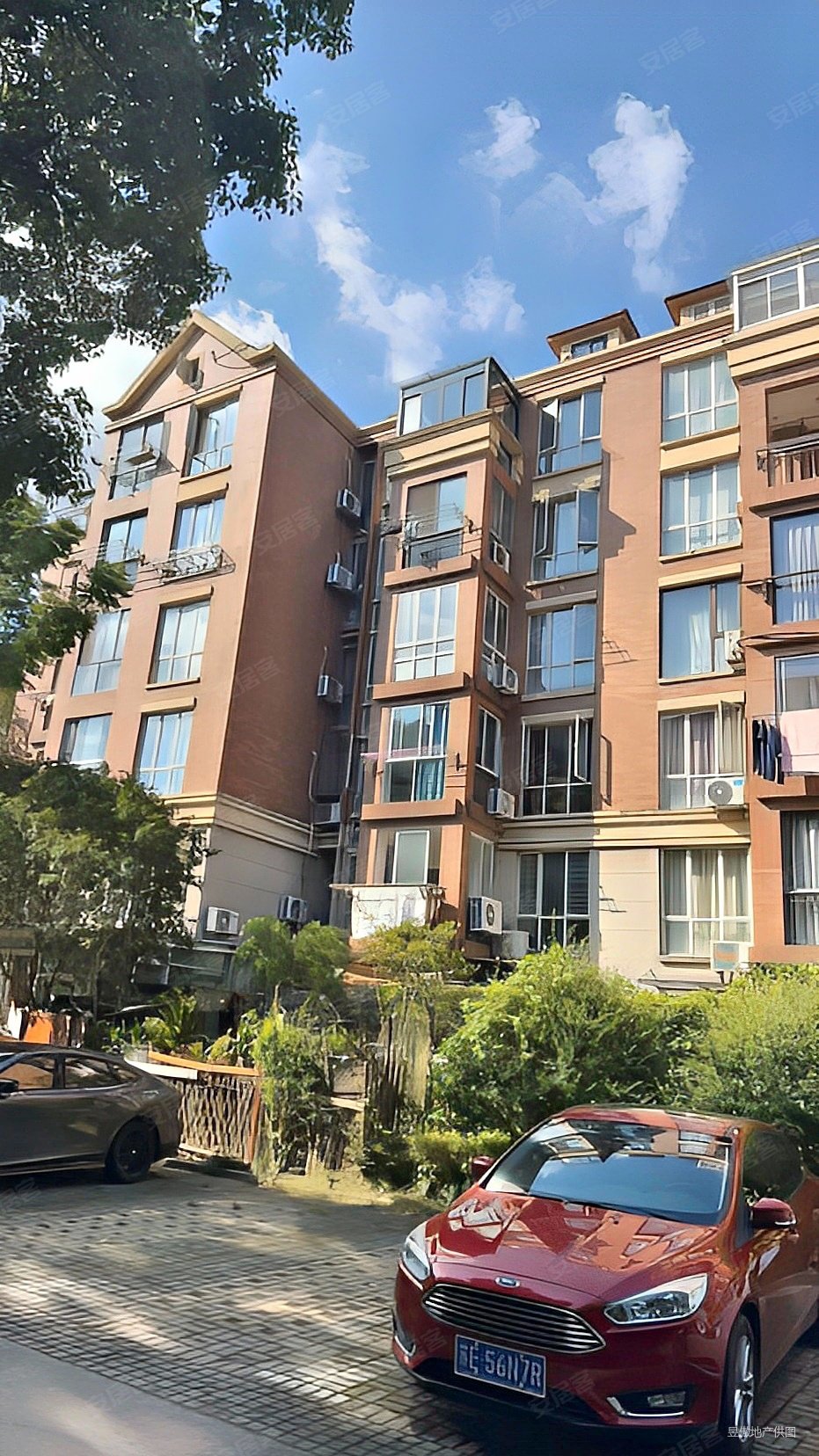 绿地21城合欢园圣心西环路33弄2室1厅1卫7442平方