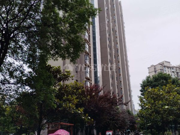 贵阳观山湖世纪城金阳世纪城龙泉苑东区世纪城金源街龙泉苑简装两房