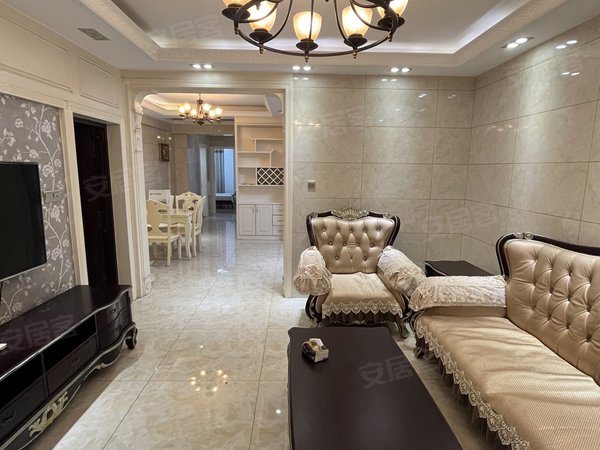 火车南站租房,地铁一号线大唐世家 3室2厅1卫 南北通透 精装修 90平