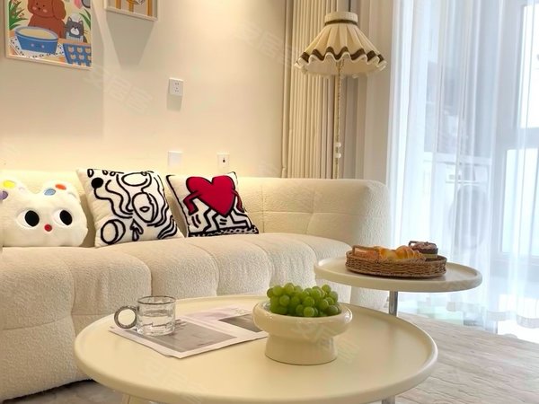 深圳南山南头名仕春天(毕业季)南山 名仕春天 电梯公寓 大单间 限时