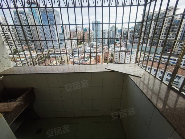 厦门思明禾祥东路富城花园火车站附近 莲坂2号线旁 富城花园 正规一房一厅出租房源真实图片