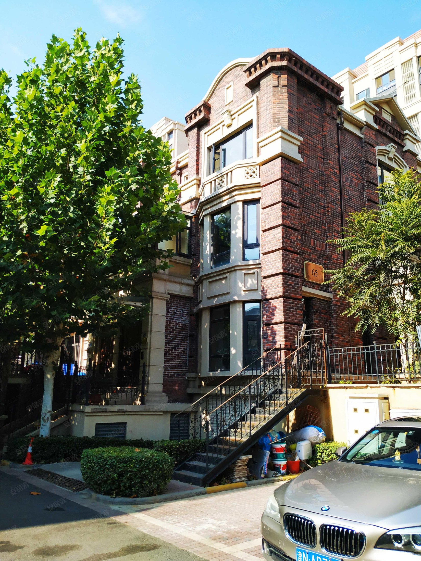 旭辉御府别墅4室4厅4卫780万195平方米