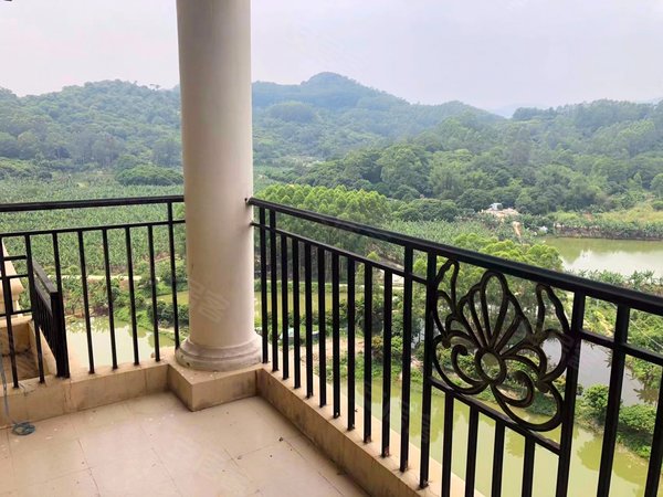 广州增城荔城锦绣半山御景锦绣半山御景 3室2厅2卫 南北通透 电梯房