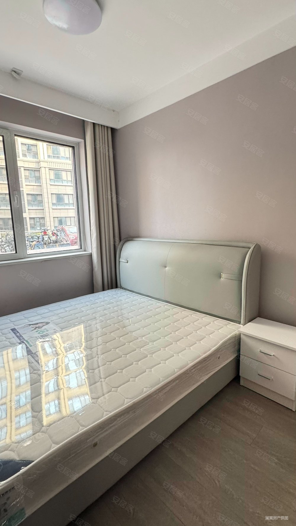 红莲东园3室2厅1卫90㎡南北63万