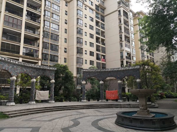 莱茵湖畔漂亮三房租2000实图朝南拎包入住,青秀租房-南宁58安居客