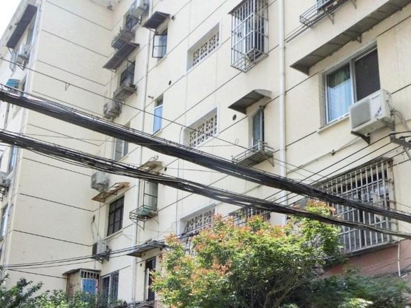 上海长宁新华路田渡小区业主出租i实拍图片房源信息!业主诚意出租!