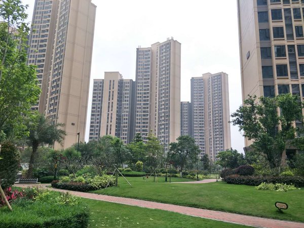 广州增城新塘保利东江首府保利东江首府 3室2厅2卫 豪华装修 电梯房