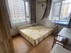 青岛即墨即墨宝龙城市广场可月付，短租，采光好，带空调，出门宝龙，，交通便利，领包入住出租房源真实图片