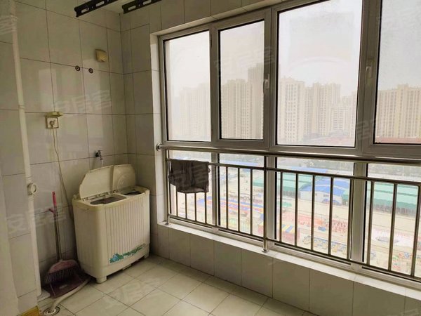 济南天桥历山北路水岸名邸水岸名邸 2室2厅1卫 精装修 南北通透 电梯