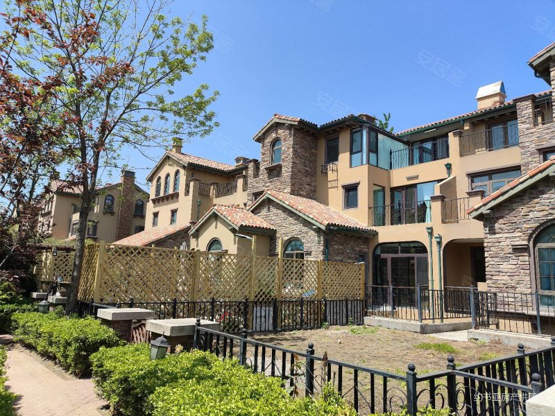 蓝谷联排别墅  温泉水入户  前排位置好