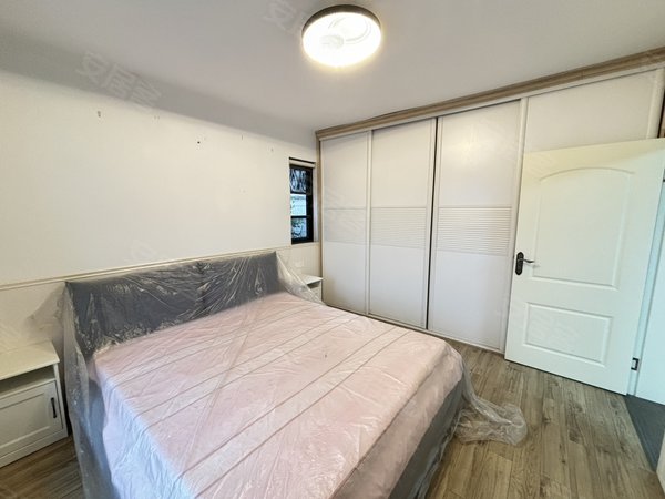 重庆九龙坡奥体中心中新城上城上城花园袁家岗近轻轨 近重医 精装修两房 可短租出租房源真实图片