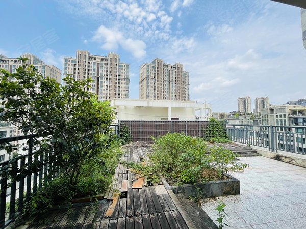 【多图】荣和大地一组团花园里,凤岭北租房,凤岭北 三层楼中楼带80平