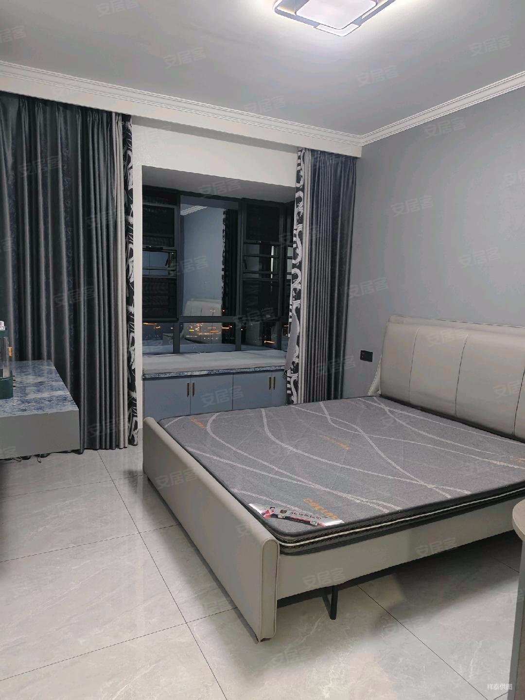 富临国际4室2厅2卫123.93㎡南132万