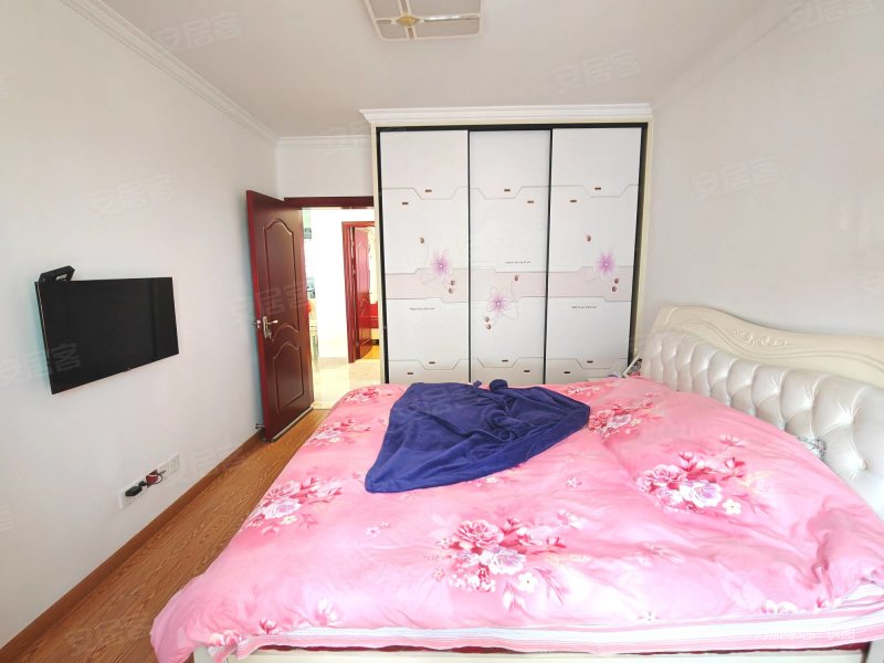 松江南地铁站旁谷水佳苑精装修3房位置采光好近商业街