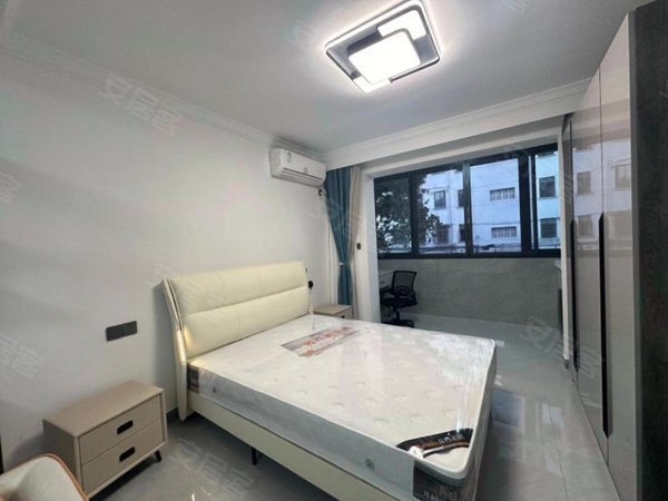 上海闵行金虹桥虹梅路2986弄小区本人实拍!