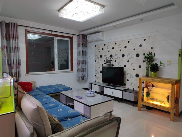 石家庄裕华孙村现代城(裕华)精装婚房.家具电器全.我在小区门口.