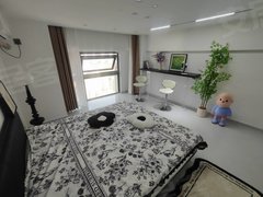 绍兴诸暨诸暨市区奶油风宝龙公寓一室一厅豪华装修拎包入住诸暨城西宝龙广场出租房源真实图片