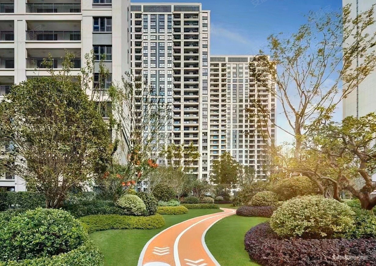 尹山湖悦景水湾 近d铁 128平精装四房 拎包入住,华润置地悦景湾二手房