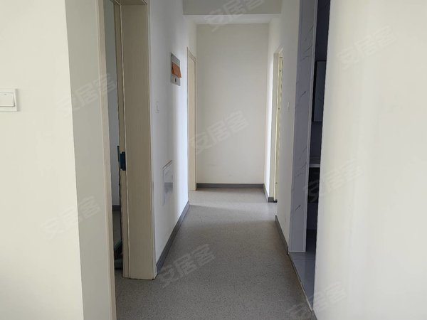 泰安岱岳粥店街道名仕尚座邻天龙国际大厦,圣地公寓,附属医院,万达