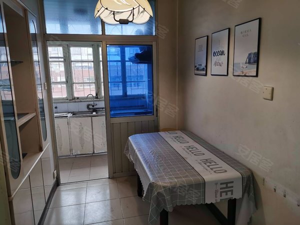 福州仓山六一南路仓山第一中心小学教师宿舍楼仓山下藤路3房居家装设