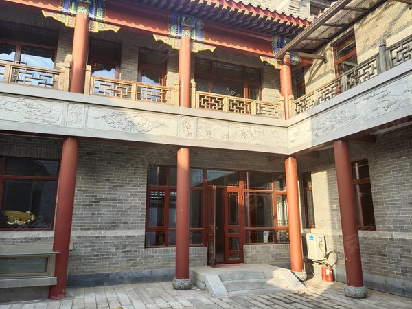 聊城东昌府东昌湖周边东昌首府古楼 东昌首府  别墅 精装修 临大路可