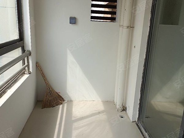 宿州泗县同辉广场文博苑文博苑电梯高层,一个空调,两个床,13000年出租