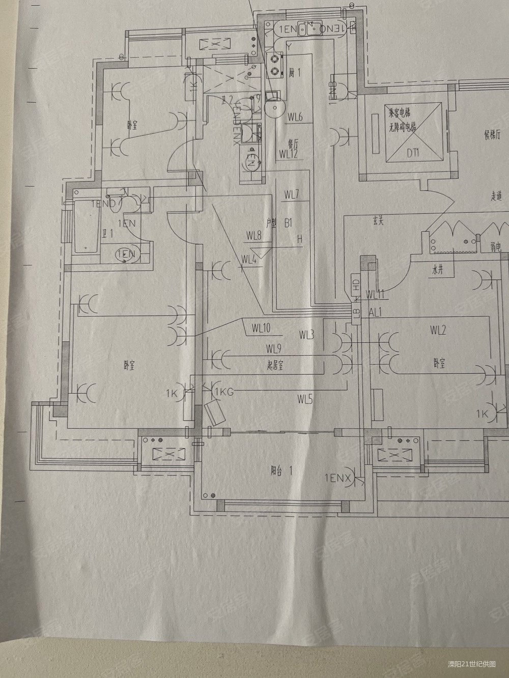 电梯房梅园小区129平朝南看房方便有钥匙