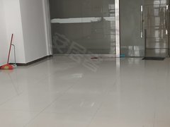 永州冷水滩愿景广场舜德摩尔财富中心12楼，77平方，1000元月出租房源真实图片