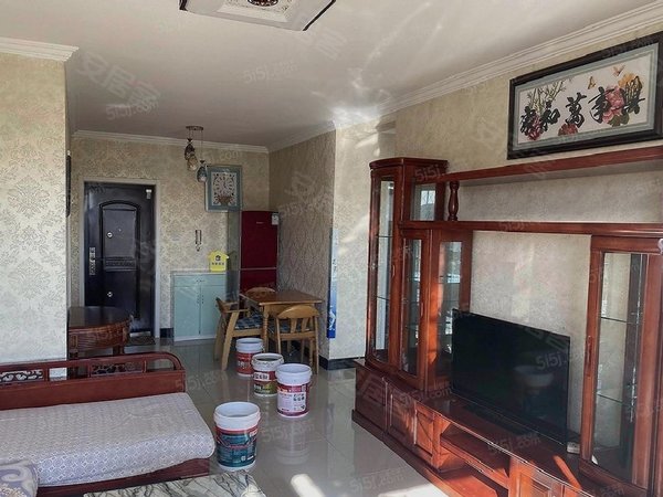 北京房山良乡紫汇家园良乡大学城 电梯温馨两居室 3100出租房源真实