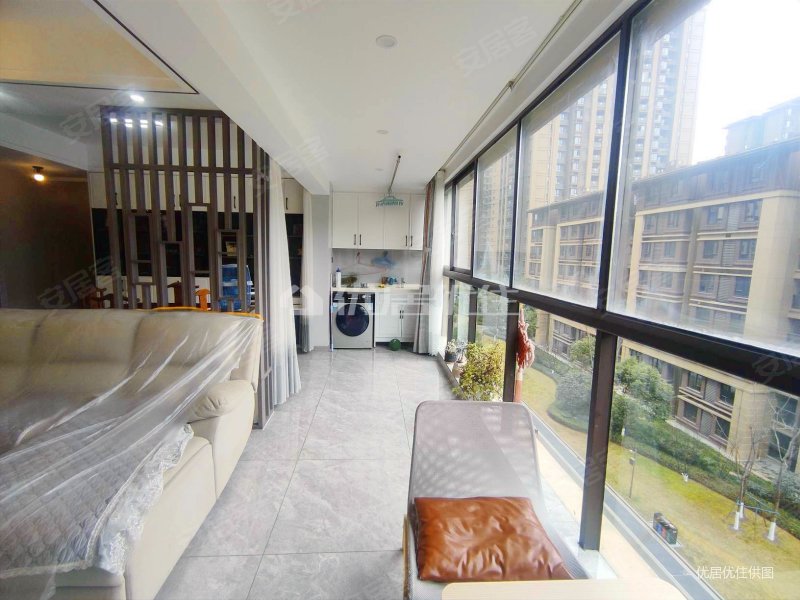 电梯房129平精装金科天壹府4室楼层好视野无遮挡