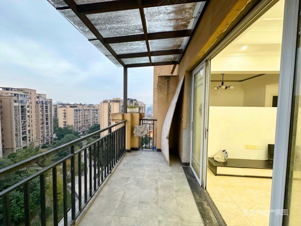 业主急卖小洋楼顶跃带露台装修免费送看房联系