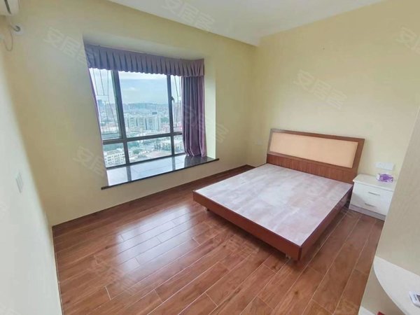 海丰海城海城城区华夏阳光头次出租 华夏阳光 电梯精装 不靠三环 拎包